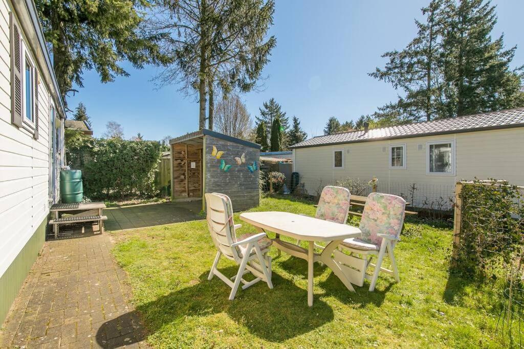 Вилла 4-Pers. Chalet Met Eigen Parkeerplaats In Veluwe Пюттен Экстерьер фото