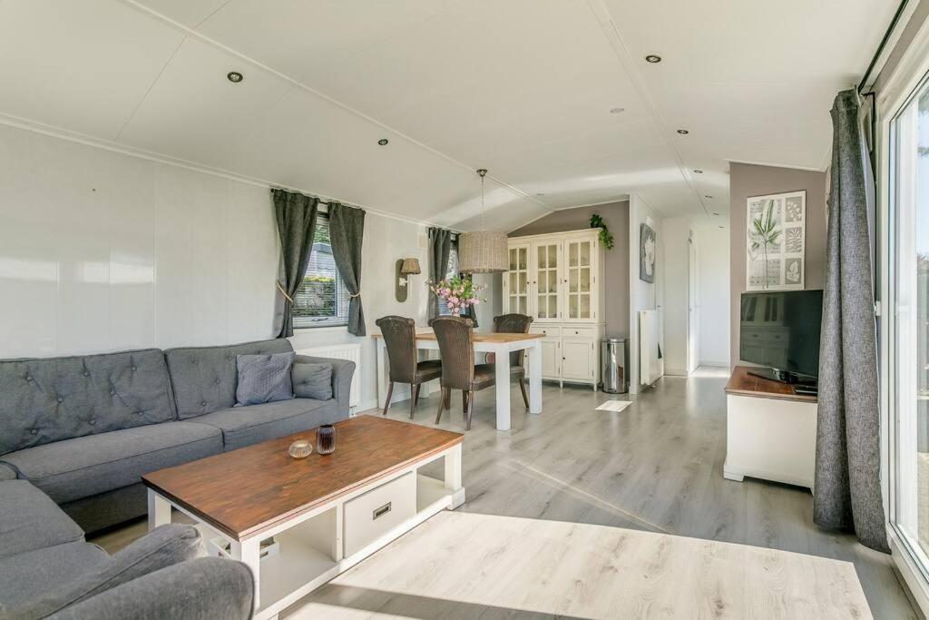 Вилла 4-Pers. Chalet Met Eigen Parkeerplaats In Veluwe Пюттен Экстерьер фото